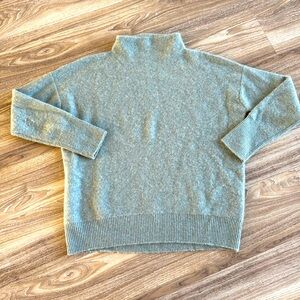 Vince - Cashmere Sweater - Like New